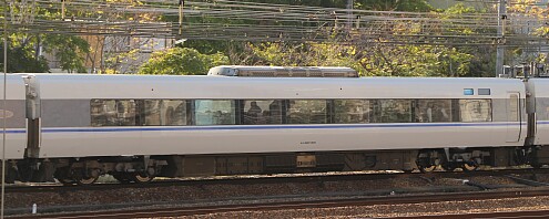 モハ681-301