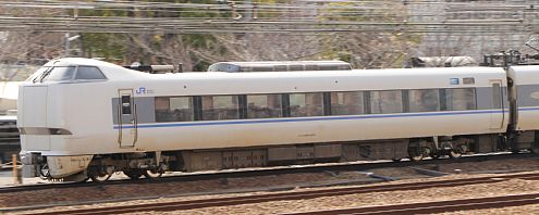 クモハ681-502